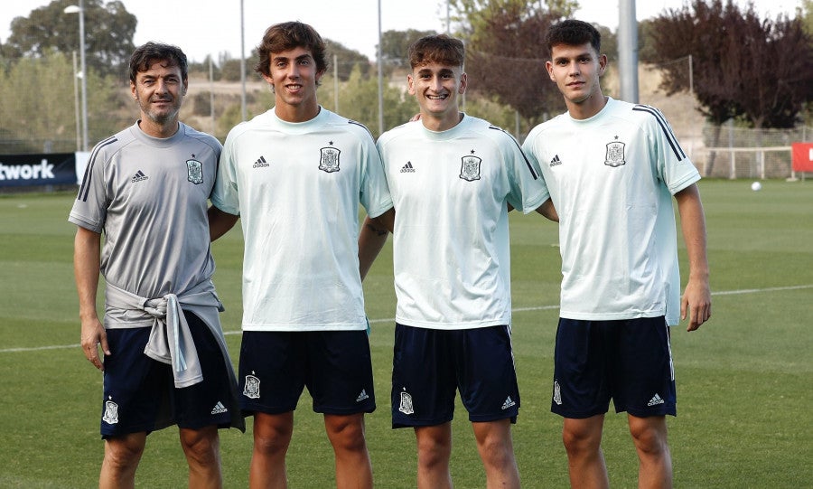 Amistoso en Ponferrada el sábado, entrenamientos con selección española sub19 para Noel, Trilli, Barcia y la sub17 para Mella Amistoso en Ponferrada el sábado, entrenamientos con selección española sub19 para Noel, Trilli, Barcia y la sub17 para Mella