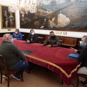Reunión en el Ayuntamiento de Cádiz con los vigilantes