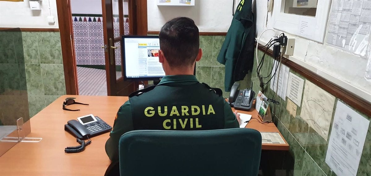 El "Equipo @" de la Guardia Civil que investiga en Lugo los ciberdelitos El "Equipo @" de la Guardia Civil que investiga en Lugo los ciberdelitos