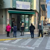 El Ayuntamiento de Redován vuelve a reclamar a Sanidad una mejor atención en el consultorio médico El Ayuntamiento de Redován vuelve a reclamar a Sanidad una mejor atención en el consultorio médico