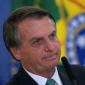 Bolsonaro destaca que la variante ómicron "es bienvenida" en Brasil