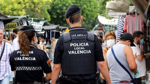 Agentes de la Policía Local de València