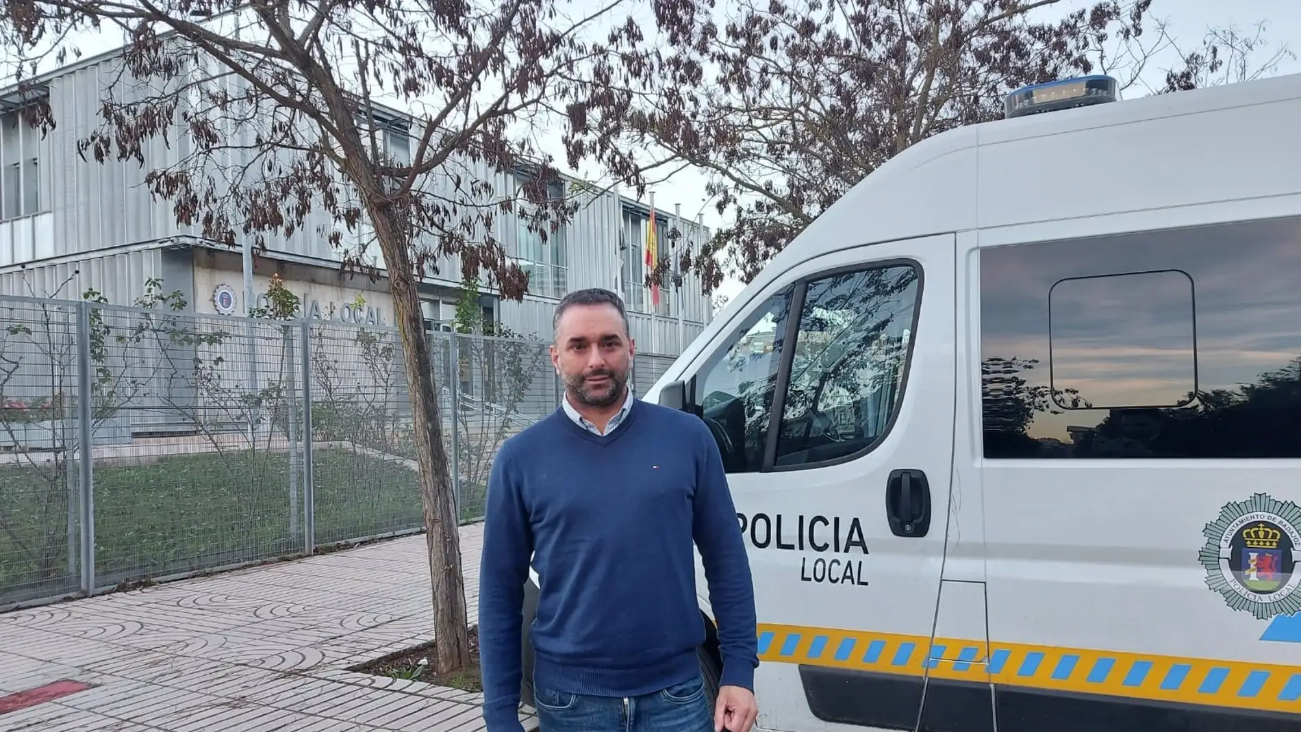 VOX exige al Ayuntamiento de Badajoz que se instalen cámaras OCR en los vehículos de la Policía Local