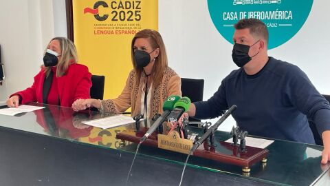 Rosa de la Flor, Mara Rodríguez y Francisco Javier Ramirez Rosa de la Flor, Mara Rodríguez y Francisco Javier Ramirez