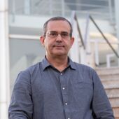 Profesor del departamento de física de la UMU, Antonio Guirao