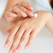 Shiseido lanza un producto que consigue una piel de aspecto cinco años más joven en un solo día Shiseido lanza un producto que consigue una piel de aspecto cinco años más joven en un solo día