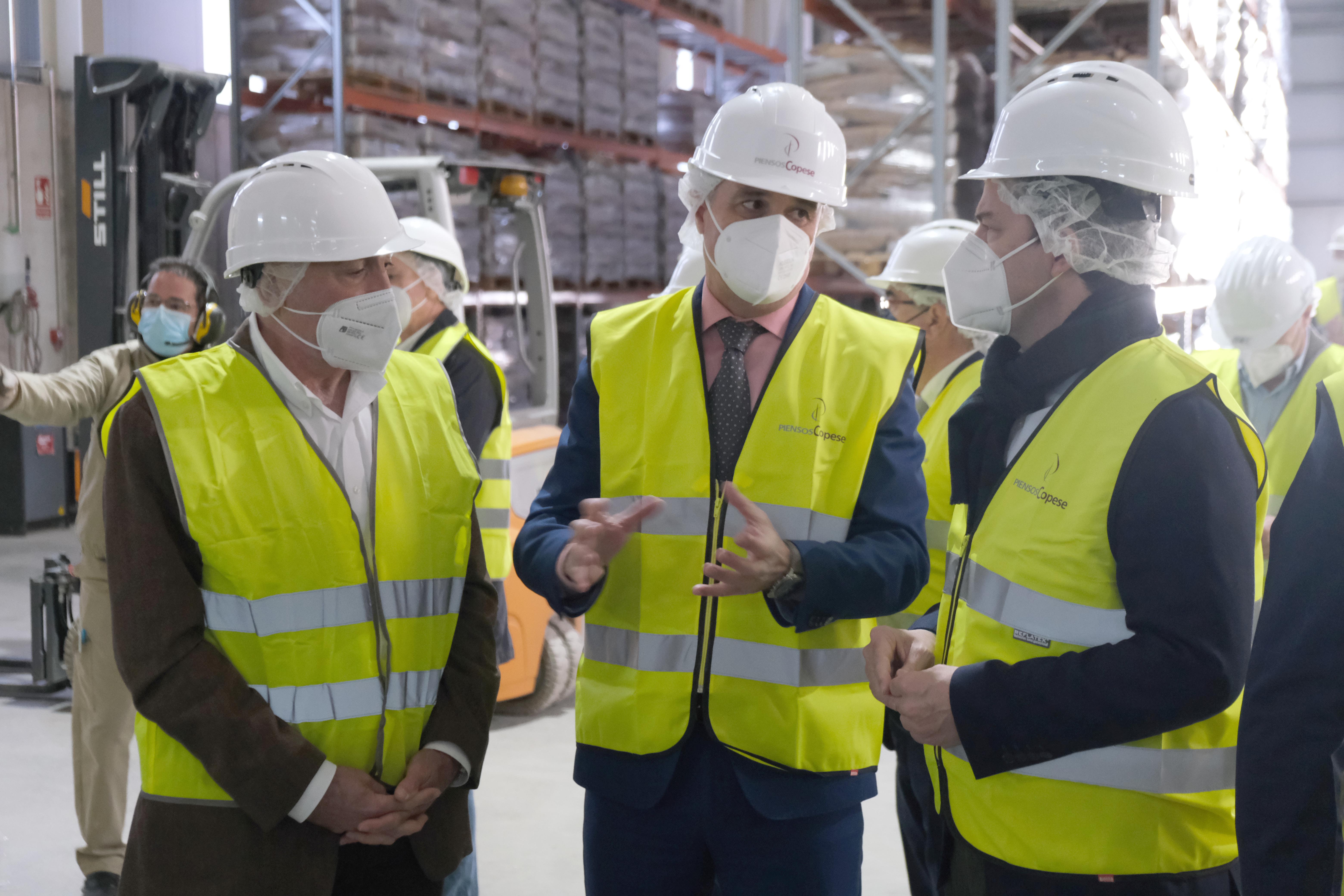 Mañueco anuncia en Segovia ayudas para la industria alimentaria Mañueco anuncia en Segovia ayudas para la industria alimentaria