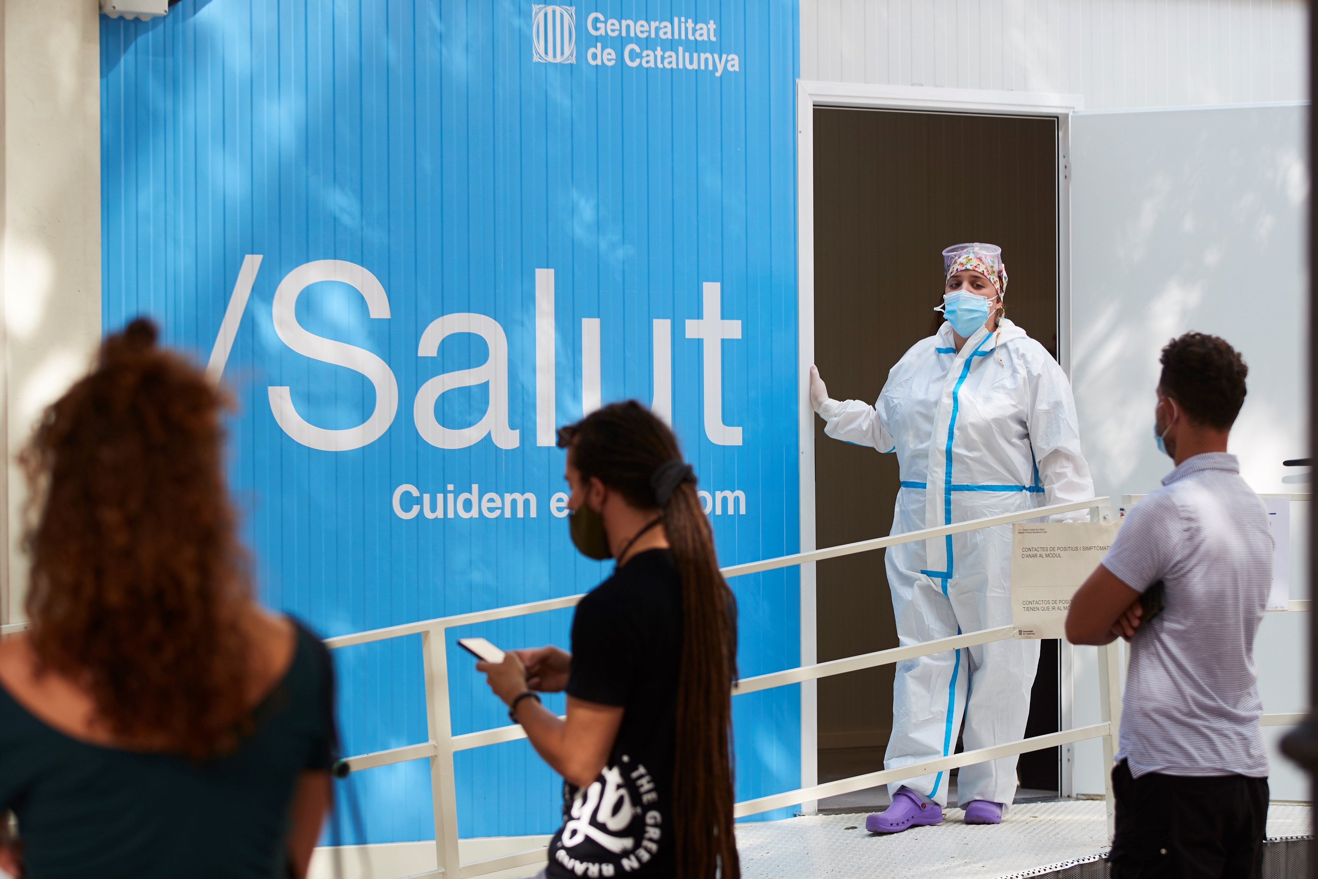 Datos Covid España: Sanidad notifica 49.143 nuevos casos y la incidencia en mayores de 60 sigue aumentando Datos Covid España: Sanidad notifica 49.143 nuevos casos y la incidencia en mayores de 60 sigue aumentando