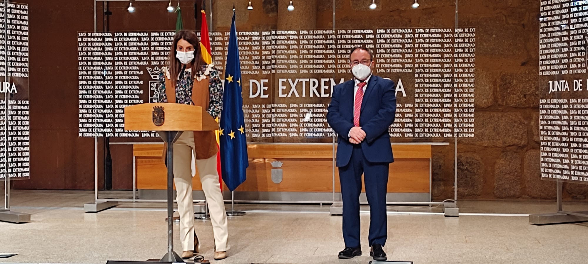 Noticias Mediodía Extremadura 14:20 Noticias Mediodía Extremadura 14:20