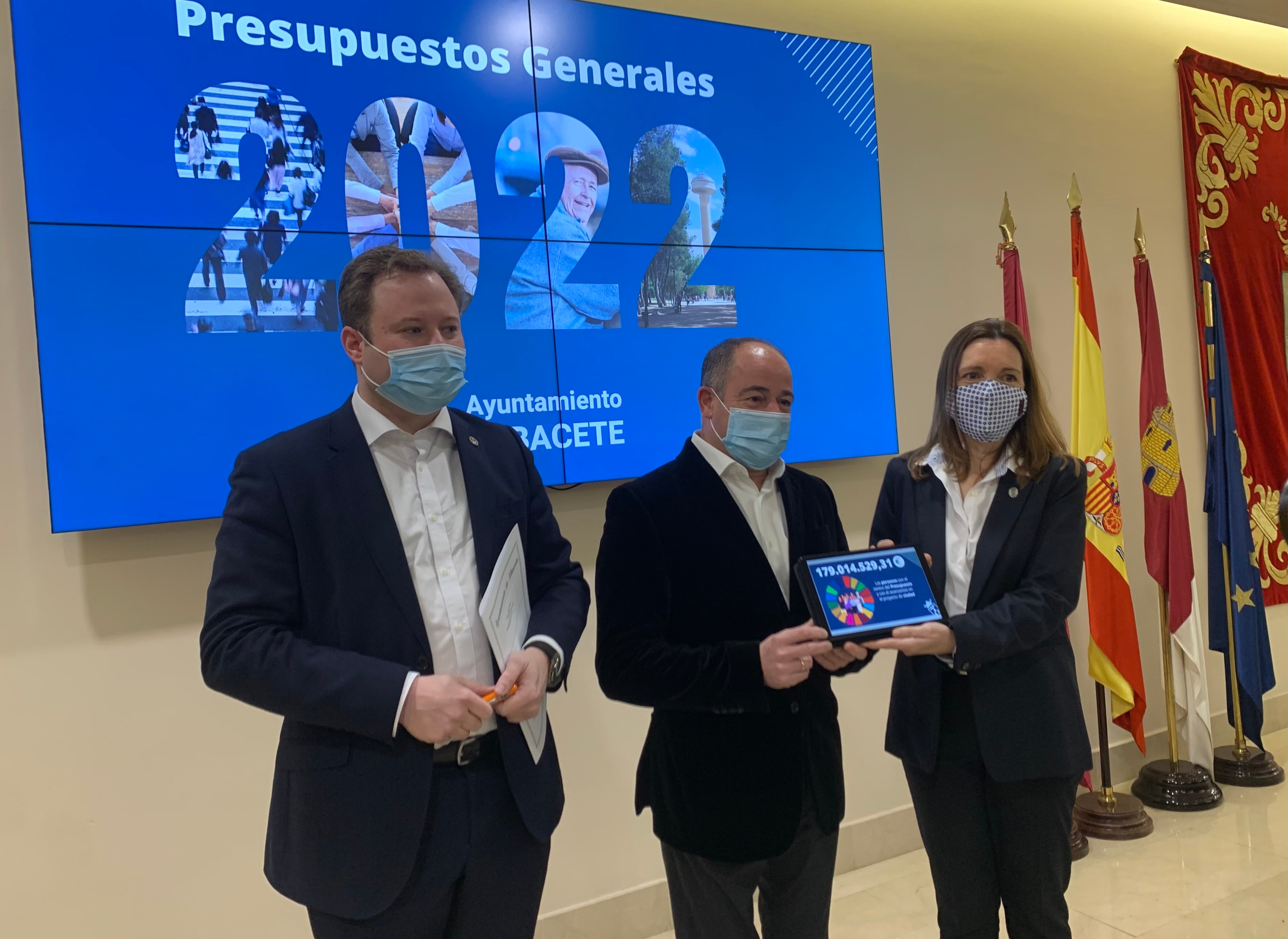 179 millones de euros en los presupuestos del Ayuntamiento de Albacete, 5,4% respecto al 2021 179 millones de euros en los presupuestos del Ayuntamiento de Albacete, 5,4% respecto al 2021