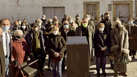 Homenaje a Julio Magdalena Homenaje a Julio Magdalena