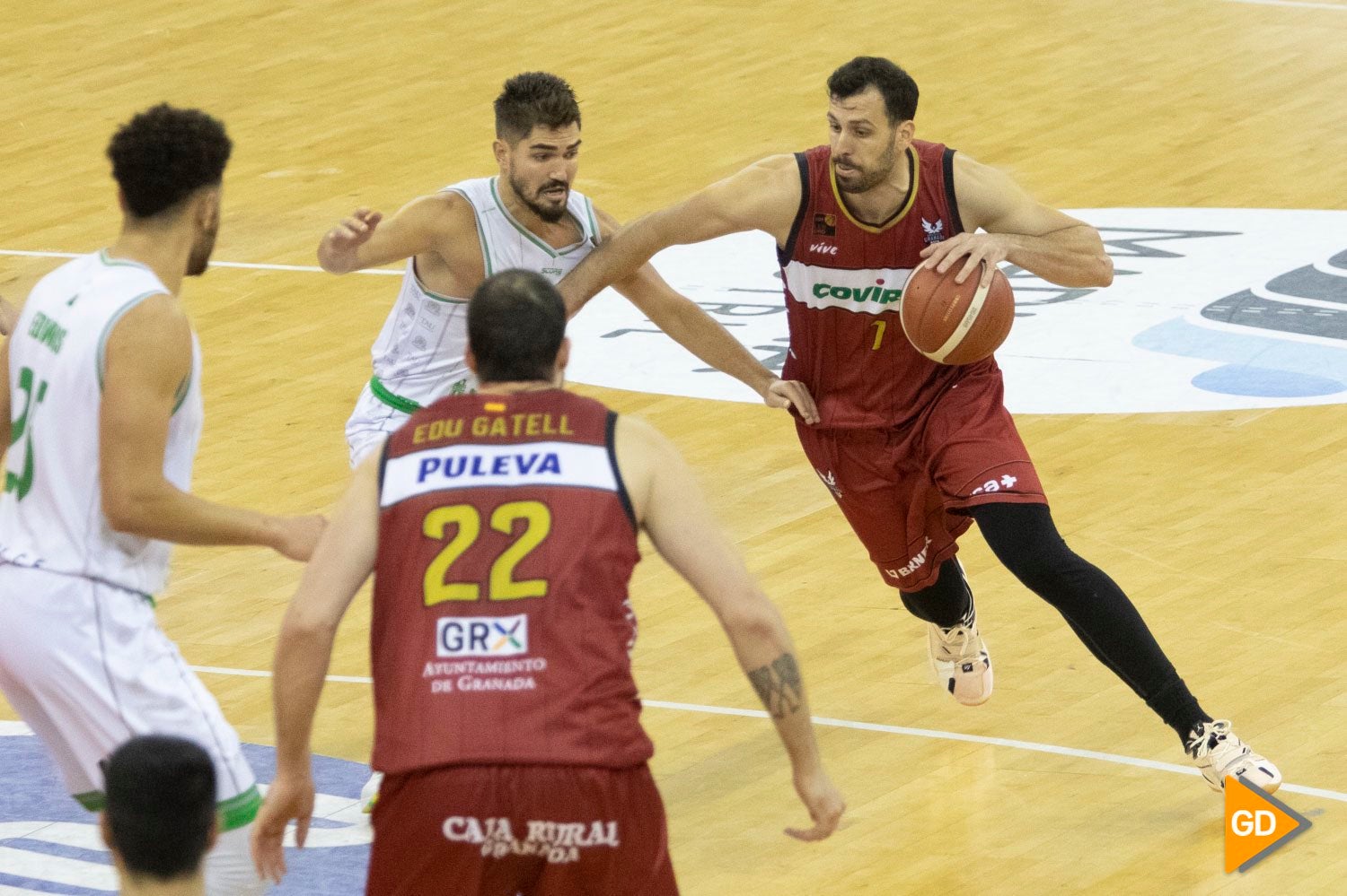 Tau regresa a las canchas un mes después Tau regresa a las canchas un mes después