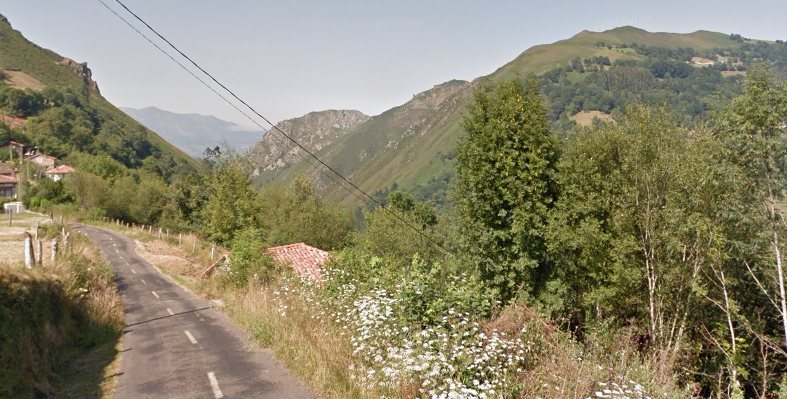 Localizado un senderista extraviado cuando realizaba la ruta del Río Color en Piloña Localizado un senderista extraviado cuando realizaba la ruta del Río Color en Piloña
