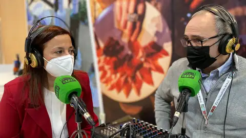 Patricia Valle y Vicente Pozas en FITUR 2022 Patricia Valle y Vicente Pozas en FITUR 2022