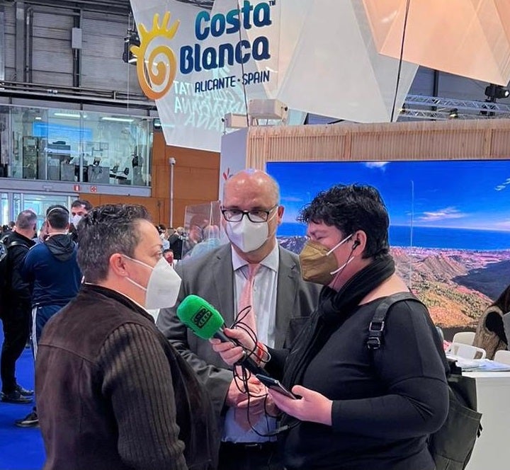 La Vila presenta en FITUR su compaña "Vive la Vila" La Vila presenta en FITUR su compaña "Vive la Vila"