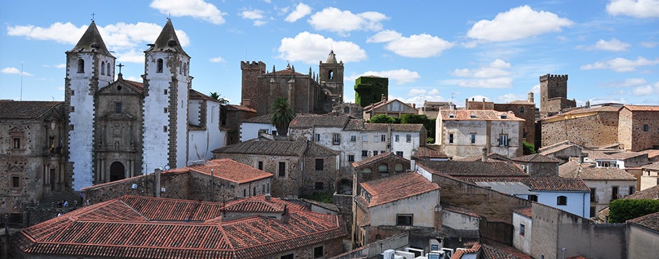 El Consorcio de Cáceres invertirá 1.1 millón de euros para la rehabilitación de viviendas El Consorcio de Cáceres invertirá 1.1 millón de euros para la rehabilitación de viviendas
