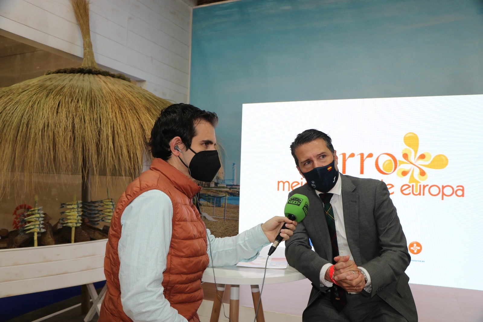 "Igual que Ibiza o Santa Mónica reivindican sus puestas de sol, hacemos lo propio desde Torrox" "Igual que Ibiza o Santa Mónica reivindican sus puestas de sol, hacemos lo propio desde Torrox"