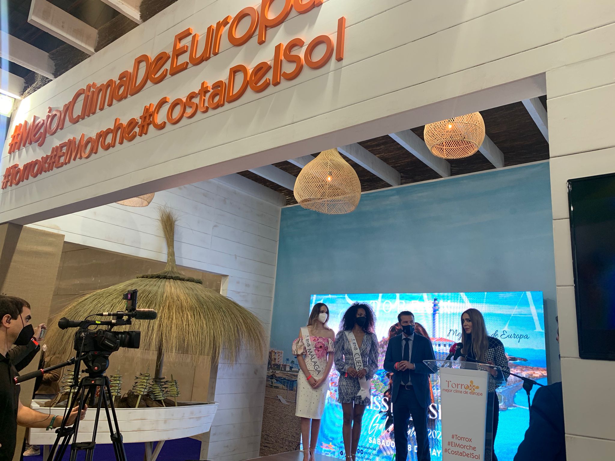 "En Torrox, lo tenemos todo" "En Torrox, lo tenemos todo"