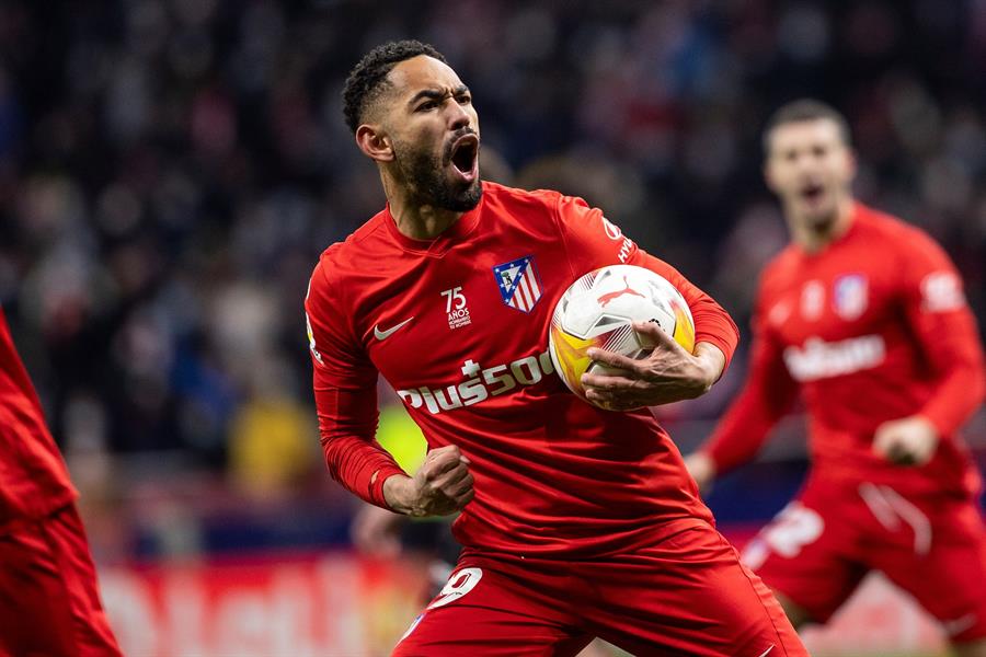El Atlético se sobrepone a su peor momento con una épica remontada al Valencia El Atlético se sobrepone a su peor momento con una épica remontada al Valencia