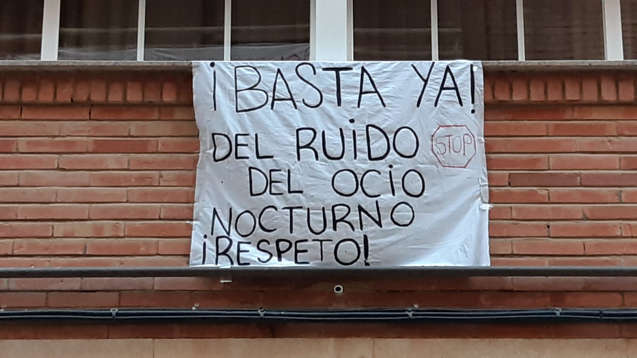 Problemas de ruído, peleas e inseguridad en el Pasaje General Rey Problemas de ruído, peleas e inseguridad en el Pasaje General Rey