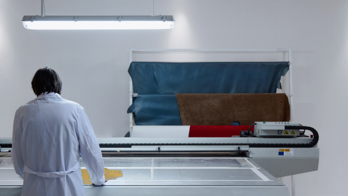 La piel de Ubrique se reinventa durante la pandemia La piel de Ubrique se reinventa durante la pandemia