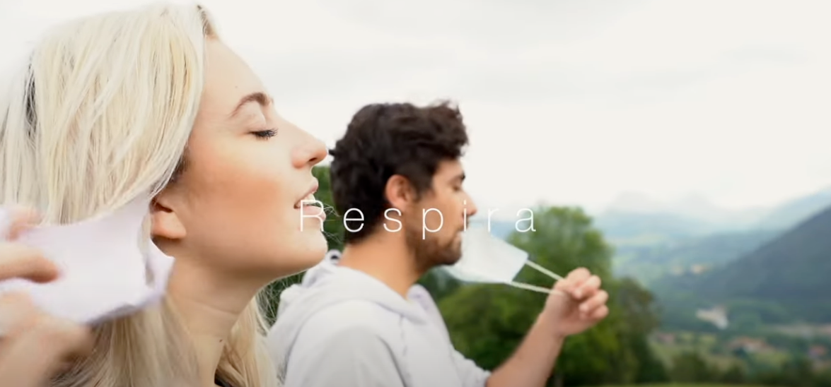 Parres presentó en Fitur su nueva campaña turística "Respira" Parres presentó en Fitur su nueva campaña turística "Respira"