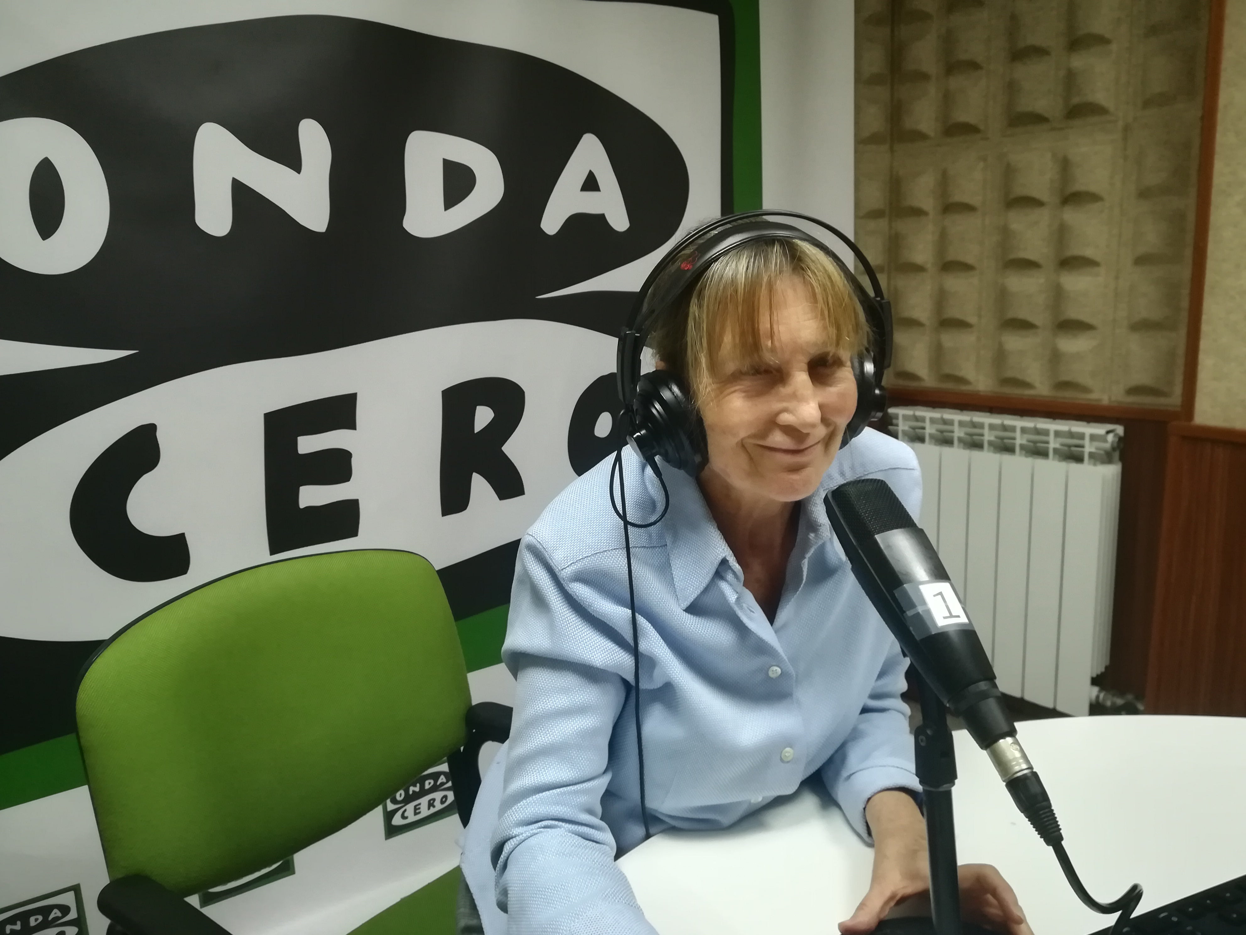 Angélica Morales nos cuenta cómo ha recibido el premio de poesía Gabriel Celaya Angélica Morales nos cuenta cómo ha recibido el premio de poesía Gabriel Celaya