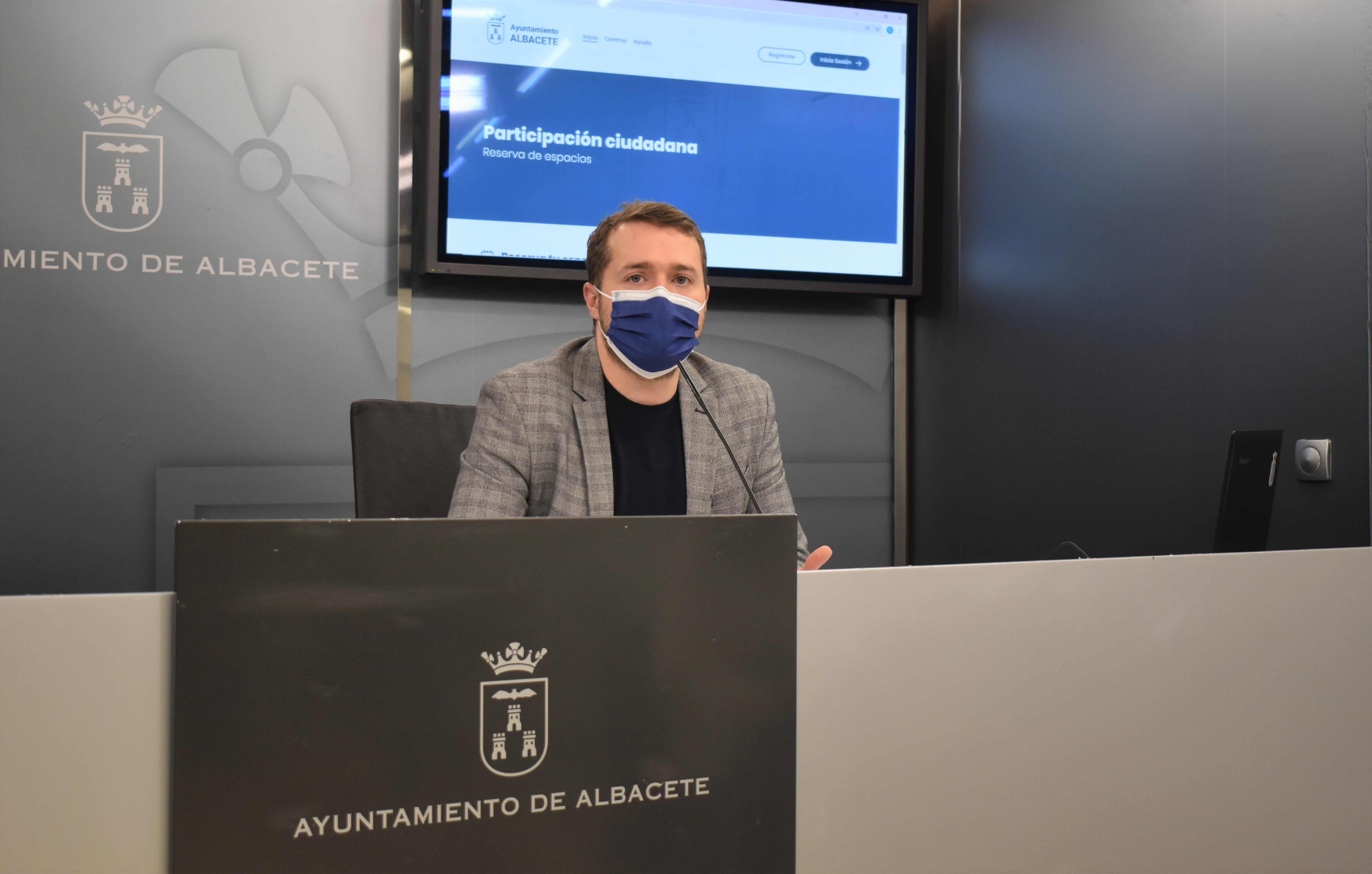 Ya se puede solicitar la reserva de espacios en los centros municipales con una web Ya se puede solicitar la reserva de espacios en los centros municipales con una web