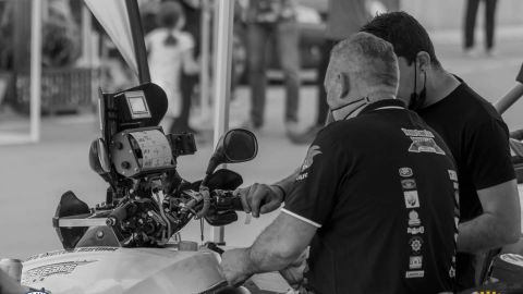 L&aacute;zaro Guerrero, piloto quad