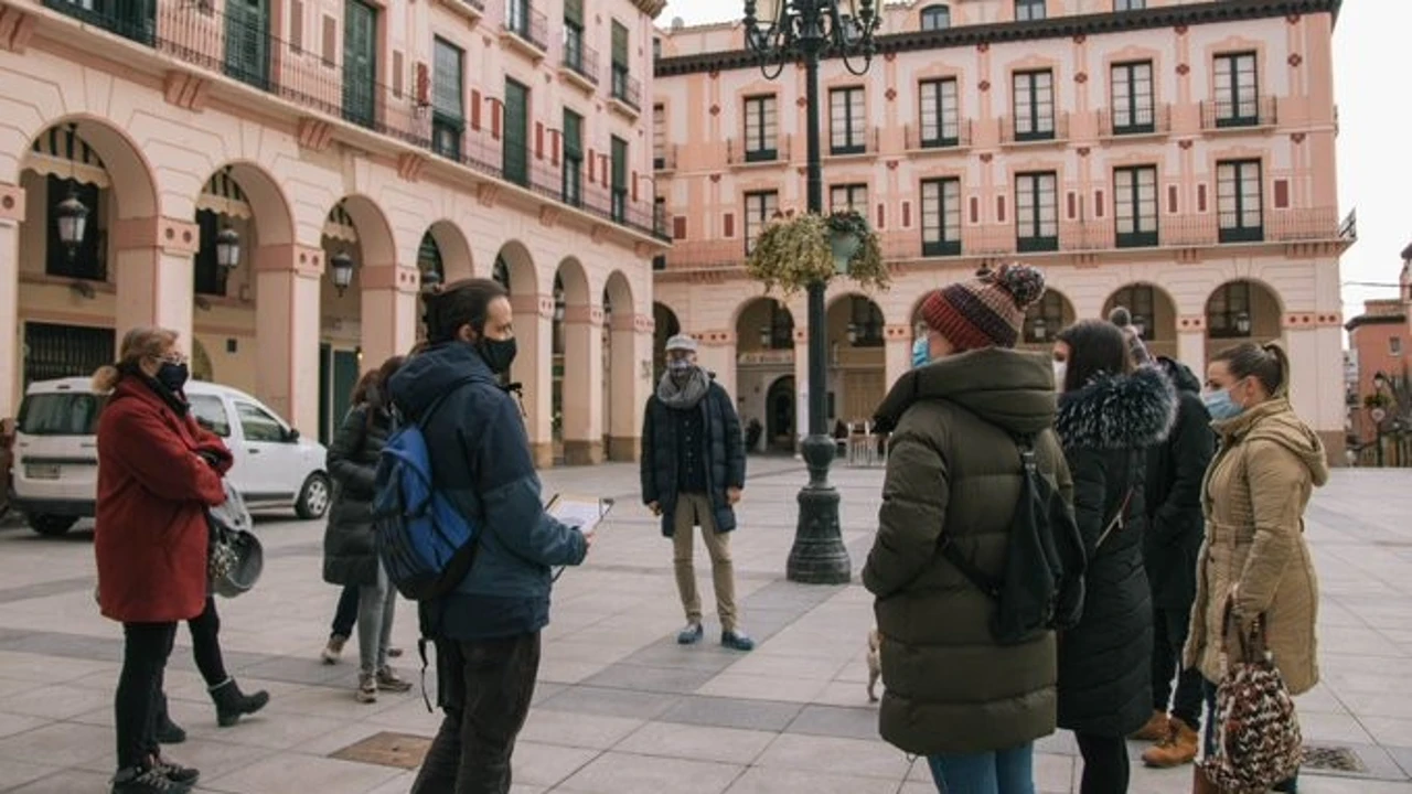 Visitas y gymkhanas para atraer zaragozanos en San Valero