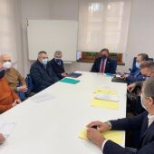 Reunión del equipo de gobierno con representantes vecinales del Oviedo Antiguo