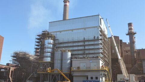 Imagen de las instalaciones de ArcelorMittal en Gijón