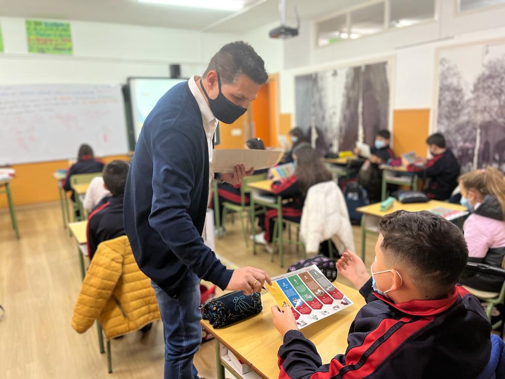 Ingeteam celebra el Día de la Educación Ambiental con charlas sobre reciclaje y sostenibilidad en colegios Ingeteam celebra el Día de la Educación Ambiental con charlas sobre reciclaje y sostenibilidad en colegios