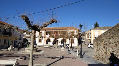 Peque&ntilde;os municipios de Madrid piden soluciones a sus problemas de accesibilidad a los servicios bancarios