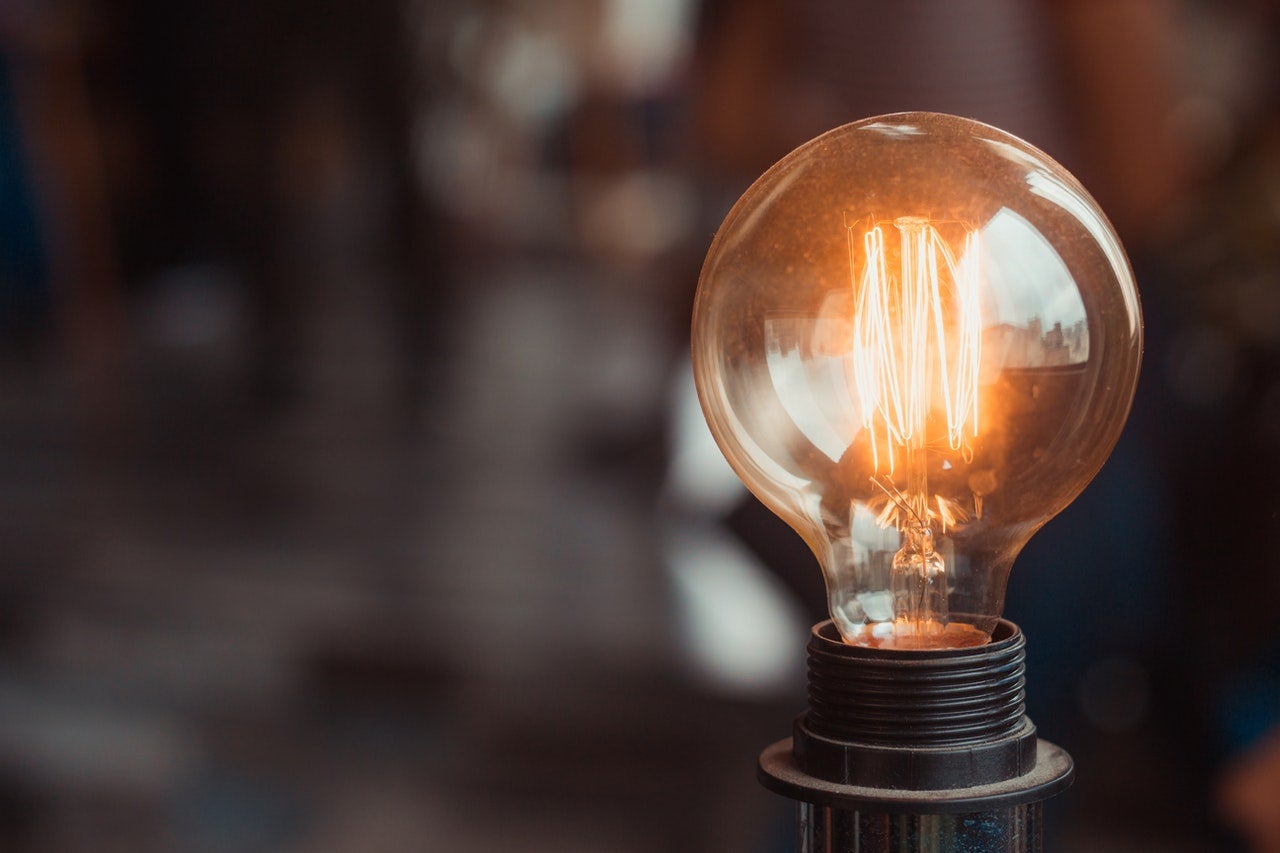 El Especialista: ¿Cuándo bajará el precio de la luz? El Especialista: ¿Cuándo bajará el precio de la luz?