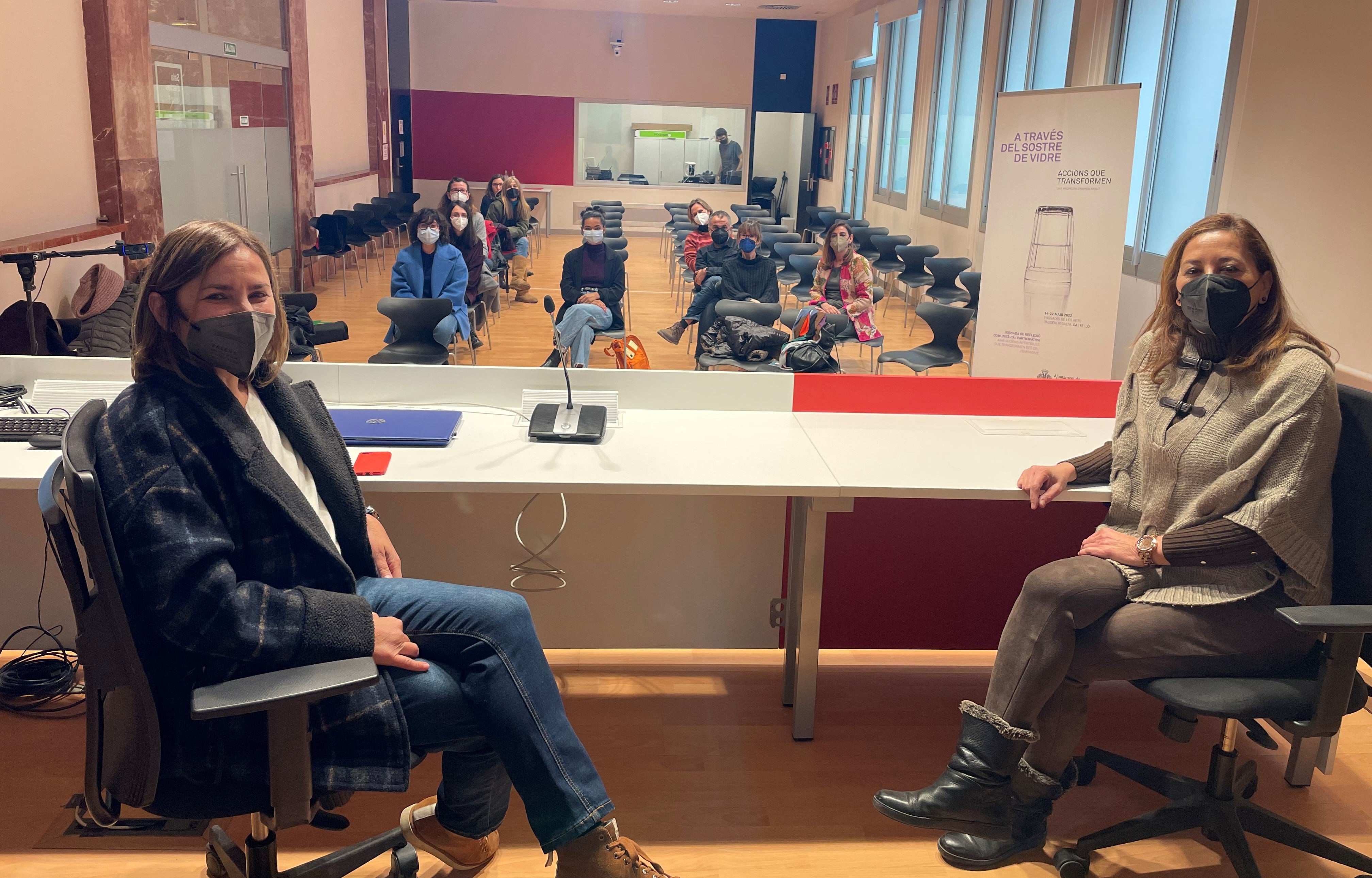 Castelló lanza un macroproyecto artístico para visibilizar el techo de cristal y las desigualdades laborales Castelló lanza un macroproyecto artístico para visibilizar el techo de cristal y las desigualdades laborales
