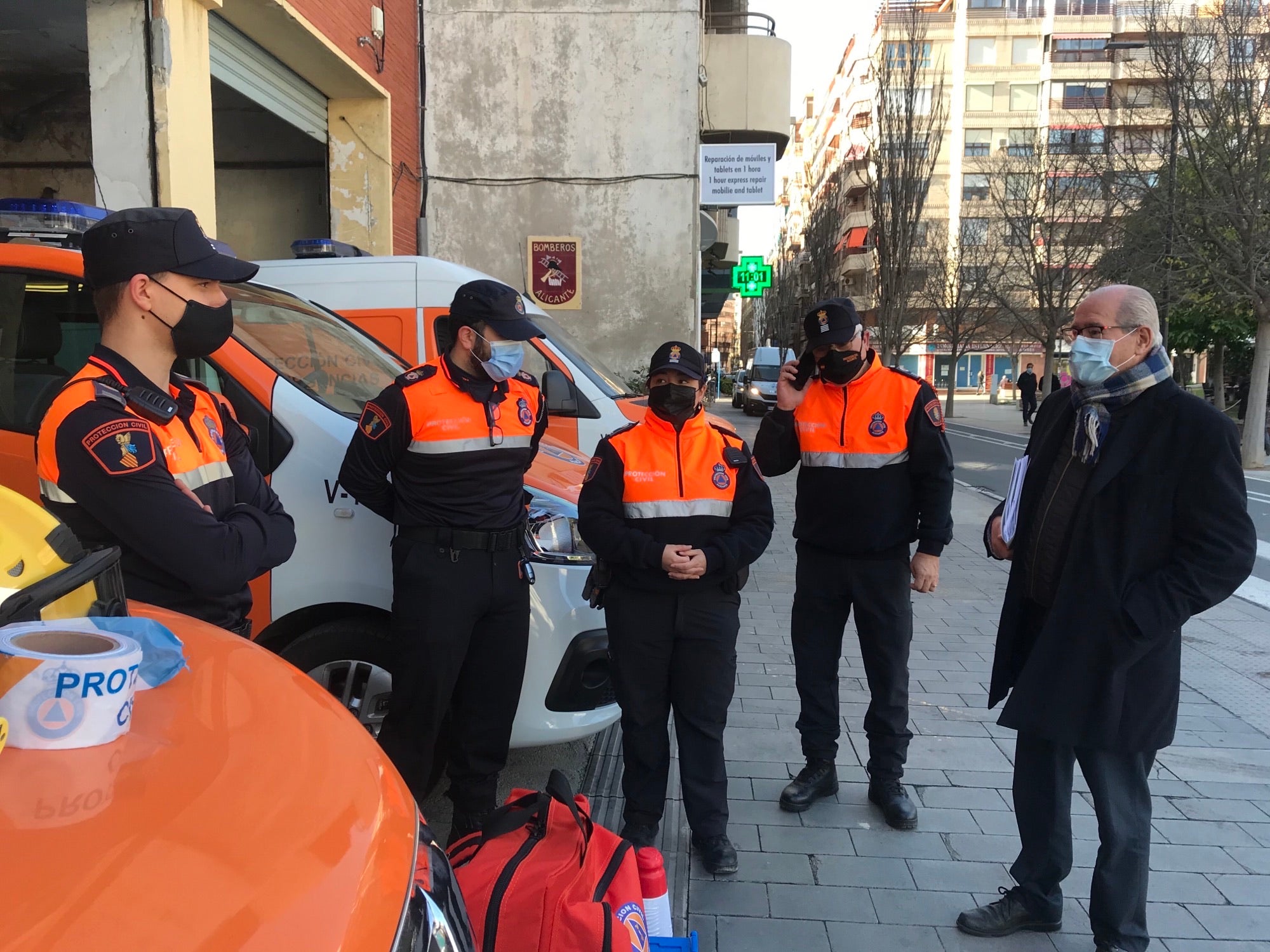 El ayuntamiento de Alicante moderniza la flota de Protección Civil con nuevos vehículos y material El ayuntamiento de Alicante moderniza la flota de Protección Civil con nuevos vehículos y material