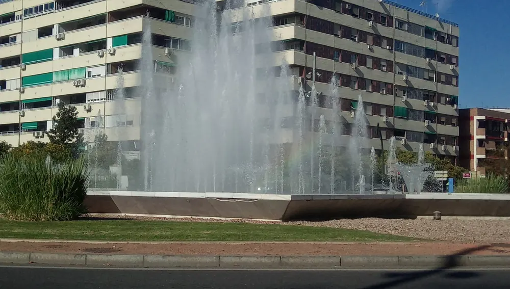 Fuente de la Plaza de Andalucía