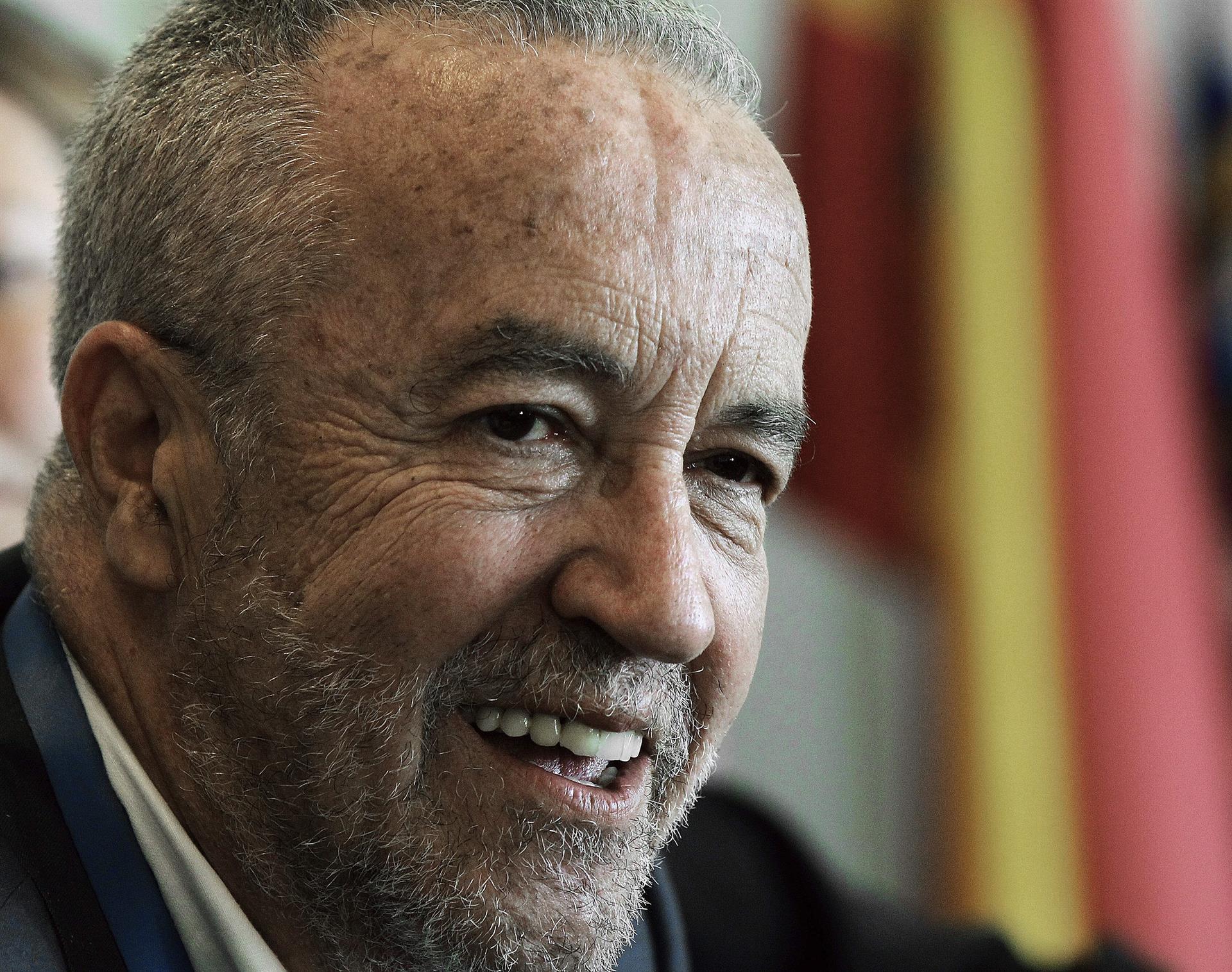 Muere Pedro Arriola, asesor de José María Aznar y marido de Celia Villalobos Muere Pedro Arriola, asesor de José María Aznar y marido de Celia Villalobos