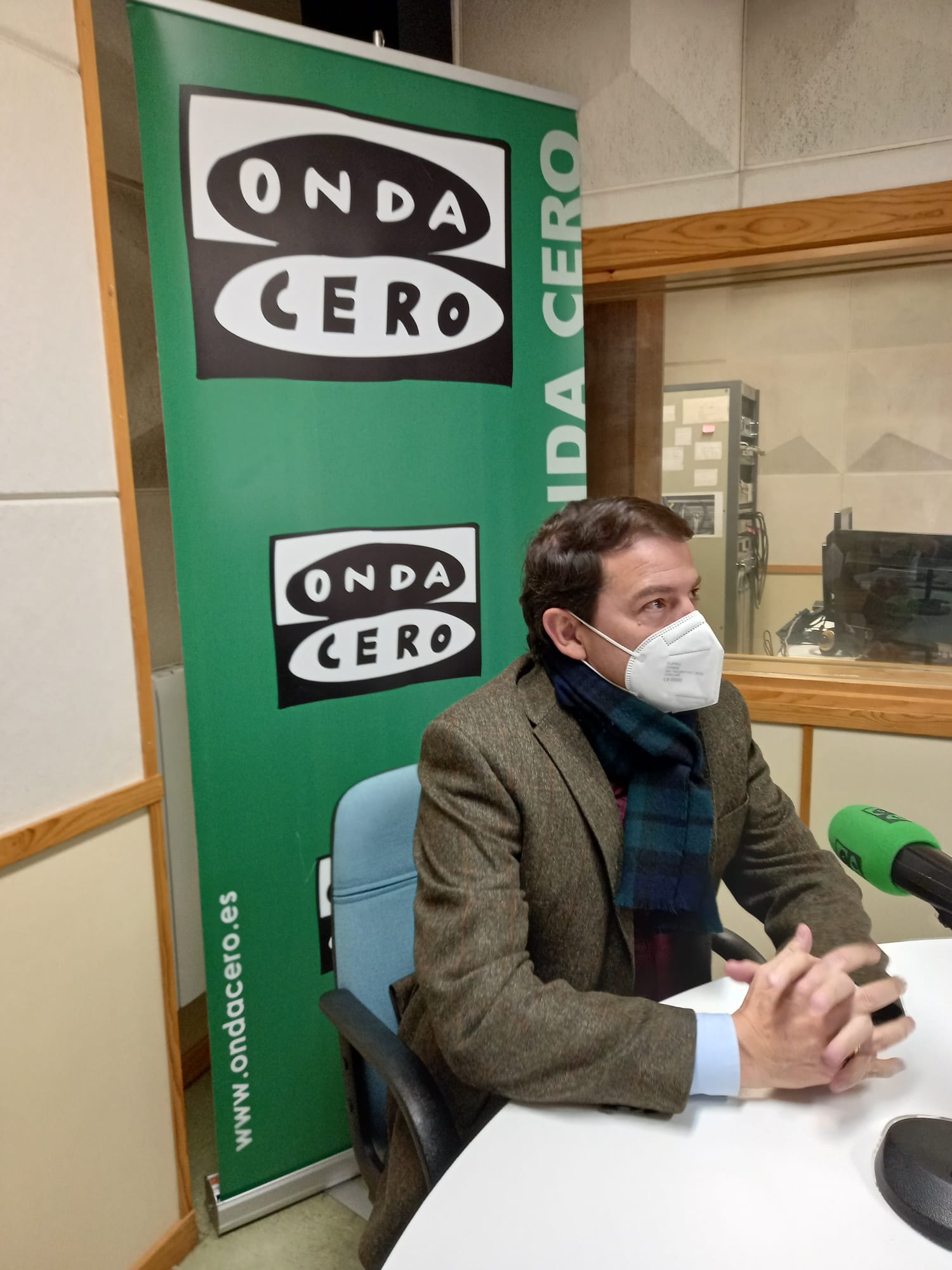 El candidato del PP a la Junta insta a Iceta a llamarle para debatir la financiación de módulo de atletismo de Segovia El candidato del PP a la Junta insta a Iceta a llamarle para debatir la financiación de módulo de atletismo de Segovia