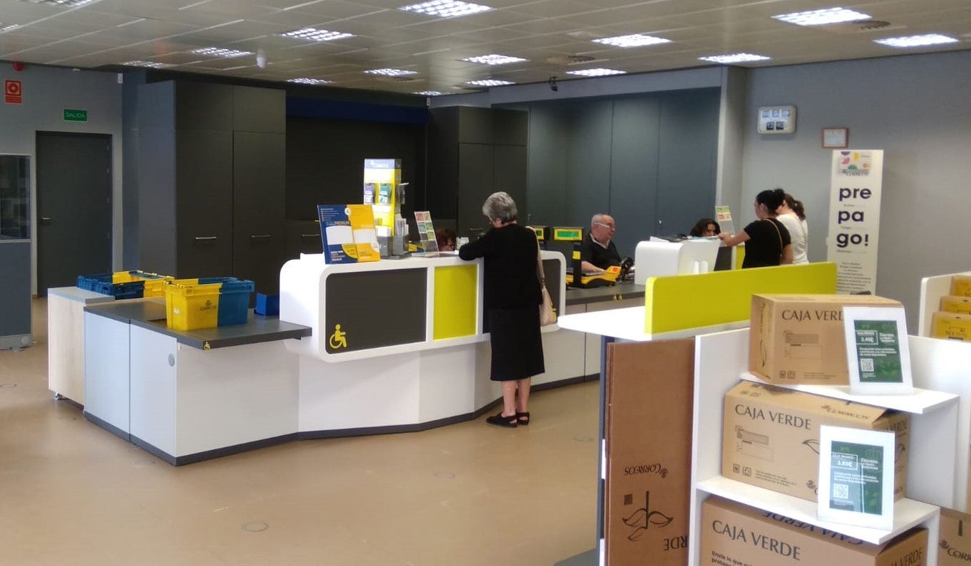 Las obras de mejora de la oficina han adecuado los espacios y dotado de más metros cuadrados para las tareas de reparto Las obras de mejora de la oficina han adecuado los espacios y dotado de más metros cuadrados para las tareas de reparto