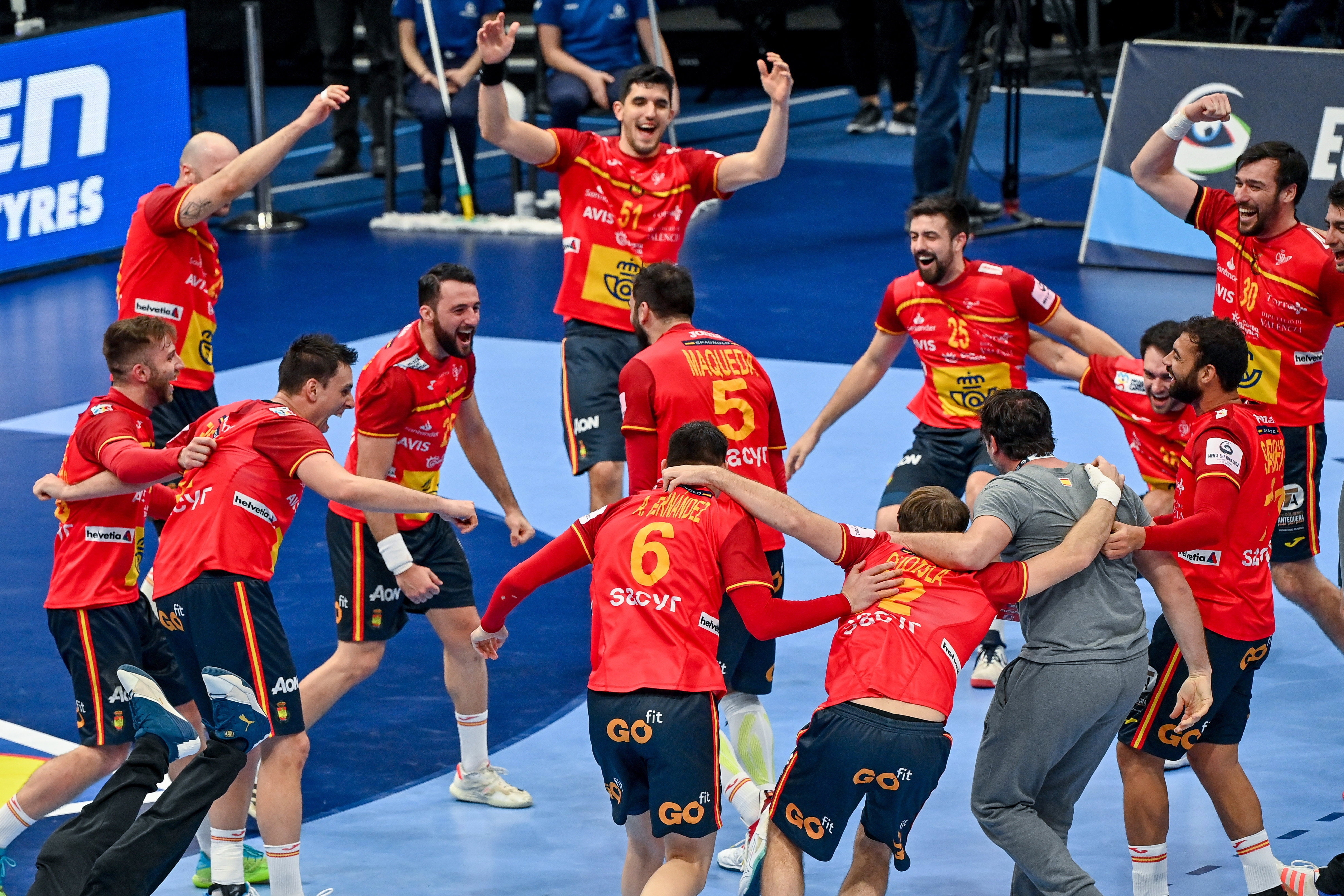 Aleix Gómez, tras la victoria en balonmano contra Dinamarca: "Ganemos o perdamos, siempre lo vamos a dar todo" Aleix Gómez, tras la victoria en balonmano contra Dinamarca: "Ganemos o perdamos, siempre lo vamos a dar todo"