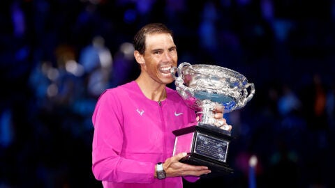 Rafa Nadal conquista el Open de Australia tras una épica remontada ante Medvédev y logra su 21° Grand Slam