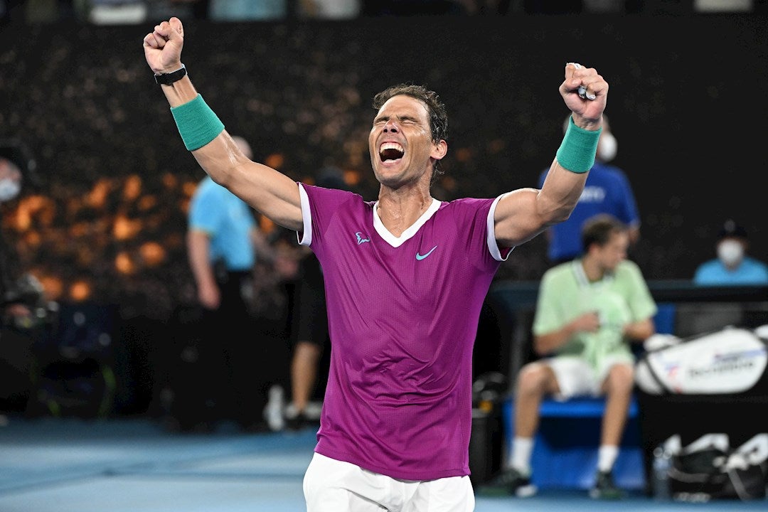Rafa Nadal hace historia al conquistar el Open de Australia tras una épica remontada ante Medvédev Rafa Nadal hace historia al conquistar el Open de Australia tras una épica remontada ante Medvédev