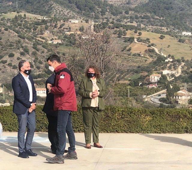 Sánchez: "Es el principio de cosas buenas para la Sierra de las Nieves" Sánchez: "Es el principio de cosas buenas para la Sierra de las Nieves"