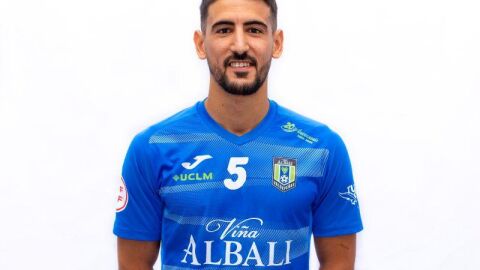Alejandro Lemine Luque "Lemine", jugador del Vi&ntilde;a Albali F&uacute;tbol Sala Valdepe&ntilde;as