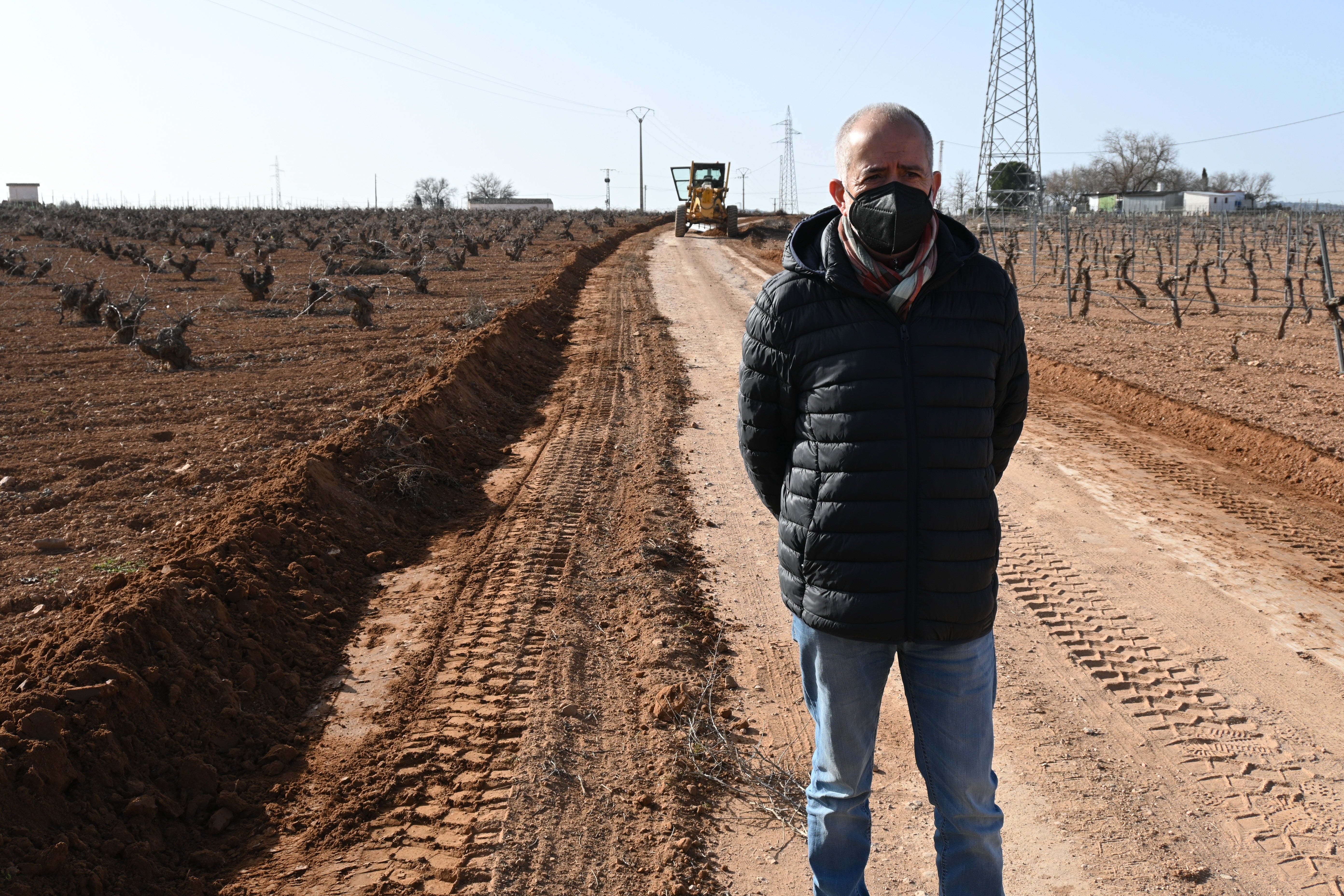 Valdepeñas mejora caminos rurales y vías agroturísticas Valdepeñas mejora caminos rurales y vías agroturísticas