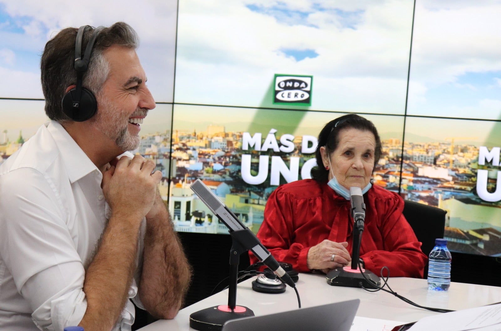 Cándida, de 'Gomaespuma', cumple 90 años: "Ya tengo más arruguillas" Cándida, de 'Gomaespuma', cumple 90 años: "Ya tengo más arruguillas"