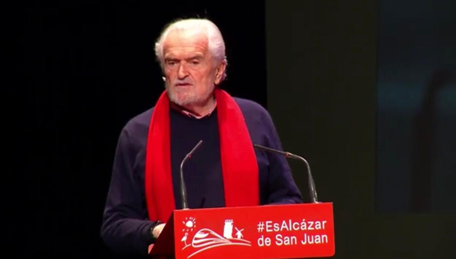 Homenaje a Miguel Ángel Martínez coincidiendo con la presentación de su biografía Homenaje a Miguel Ángel Martínez coincidiendo con la presentación de su biografía