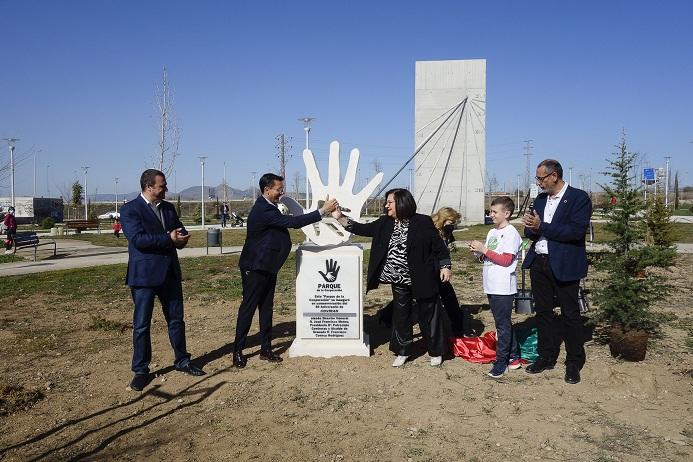 Granada dedica un parque en el anillo verde al movimiento cooperativista Granada dedica un parque en el anillo verde al movimiento cooperativista